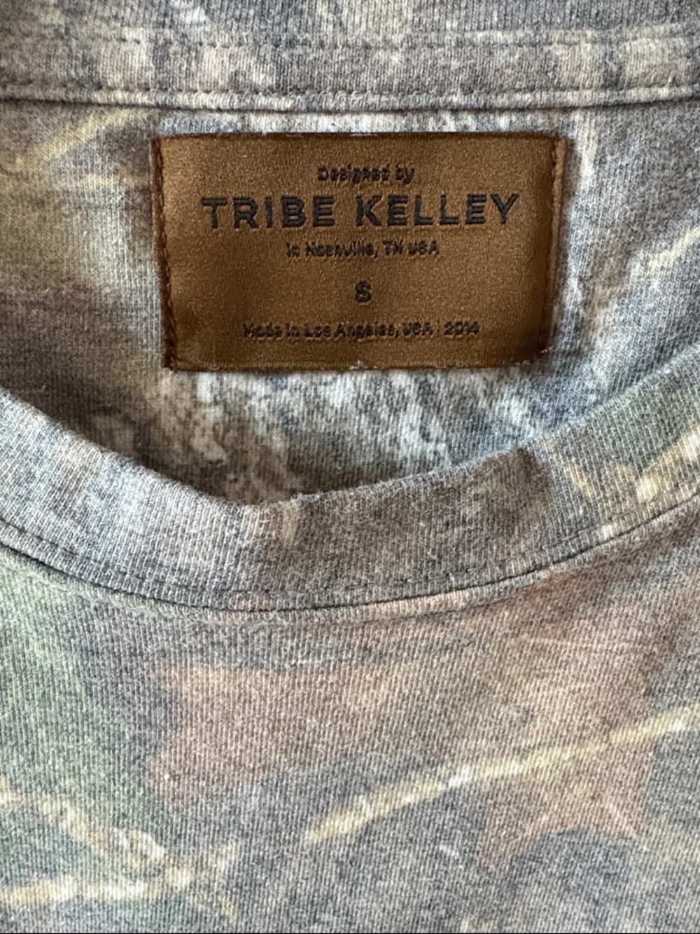 Tribe Kelley women’s Mossy Oak Break Up Camo Base Camp long sleeve - Picture 3 of 8